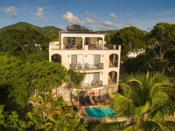 St. John Condo 955595
