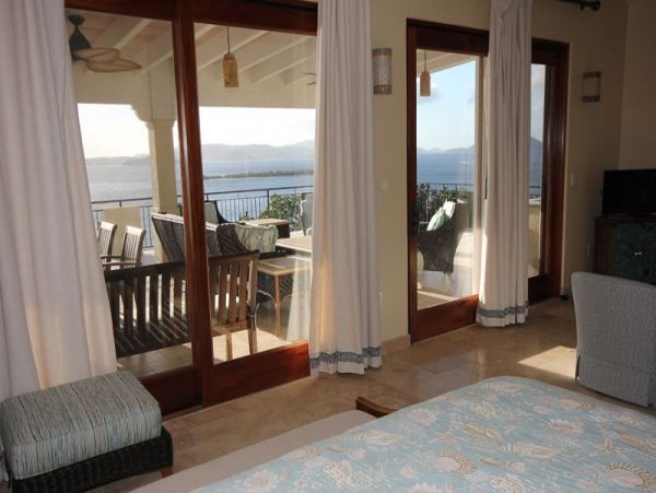 St. John Condo 955595