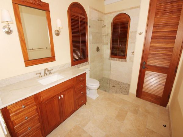 St. John Condo 955595