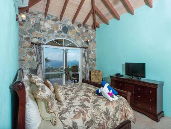 St. John Home 955600