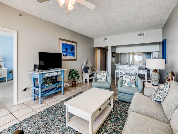 Spacious Condo with Full Ocean Views