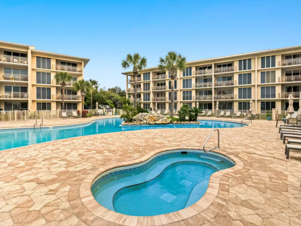 Spacious Condo with Full Ocean Views