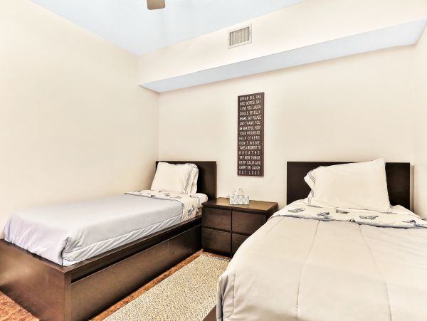 Indian Shores Vacation Condo Two Bedroom Walk to Beach