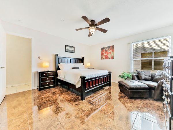 Indian Shores Vacation Condo Two Bedroom Walk to Beach