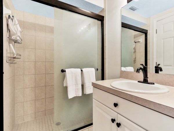 Indian Shores Vacation Condo Two Bedroom Walk to Beach