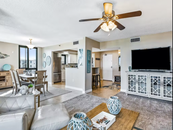 Destin Vacation Rental with Gulf Views - Florida Beach Condo with Pool