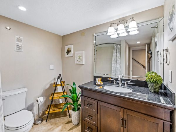 Destin Vacation Rental with Gulf Views - Florida Beach Condo with Pool