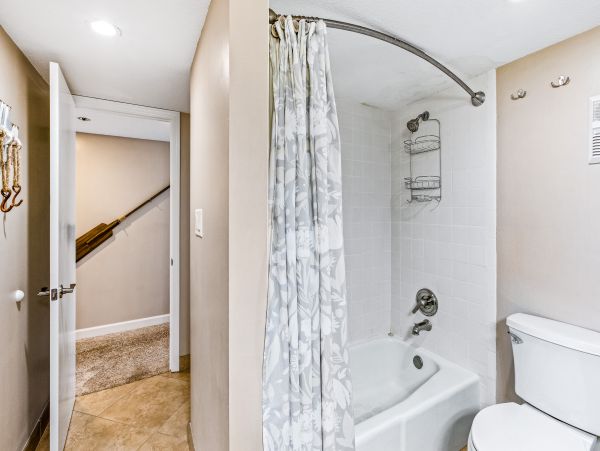 Destin Vacation Rental with Gulf Views - Florida Beach Condo with Pool