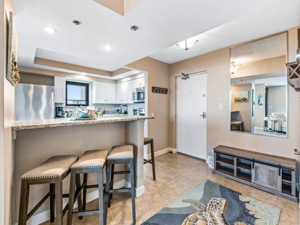 Destin Vacation Rental with Gulf Views - Florida Beach Condo with Pool