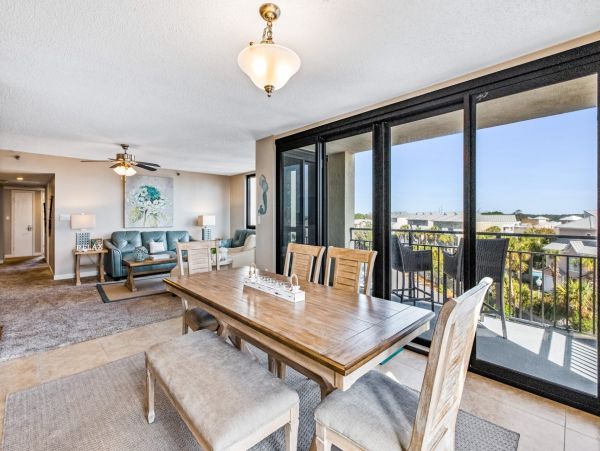 Destin Vacation Rental with Gulf Views - Florida Beach Condo with Pool