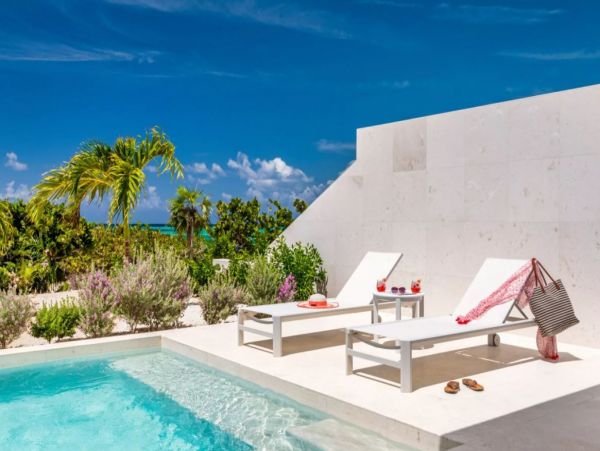 Two Bedroom Beachfront Vacation Villa in Turks and Caicos