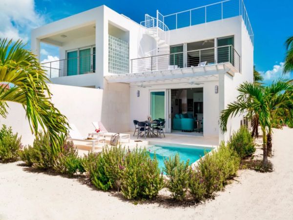 Two Bedroom Beachfront Vacation Villa in Turks and Caicos