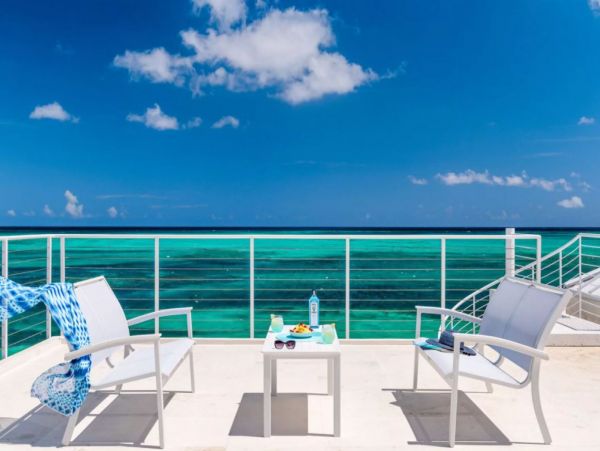 Two Bedroom Beachfront Vacation Villa in Turks and Caicos
