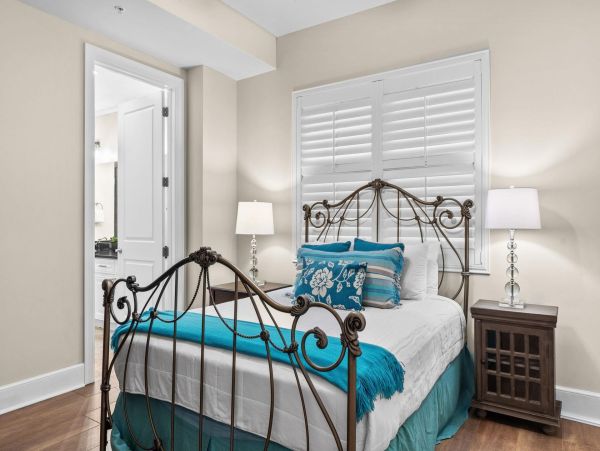Santa Rosa Beach Beachfront Condo - Emerald Coast Vacation Rental