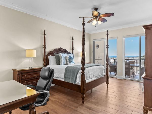 Santa Rosa Beach Beachfront Condo - Emerald Coast Vacation Rental