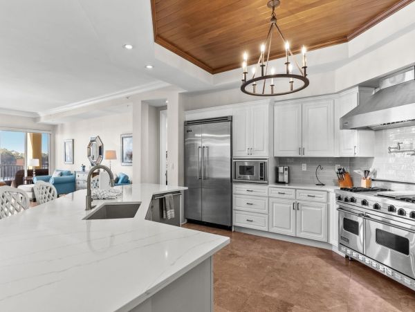Santa Rosa Beach Beachfront Condo - Emerald Coast Vacation Rental