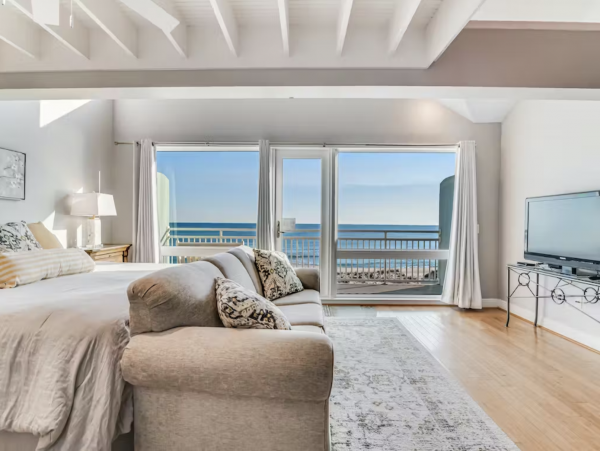 Pensacola Beach Vacation Rental Sleeps 12 On Beach