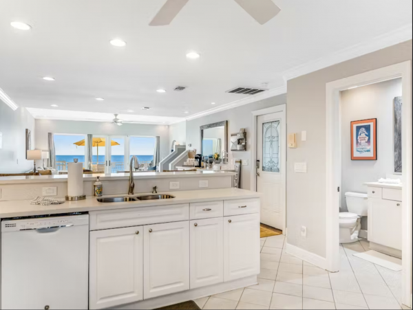 Pensacola Beach Vacation Rental Sleeps 12 On Beach