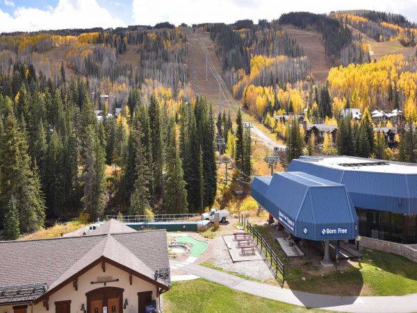 Ski In Ski Out 2 Bedroom Vail Vacation Condo Sleeps 4 Guests
