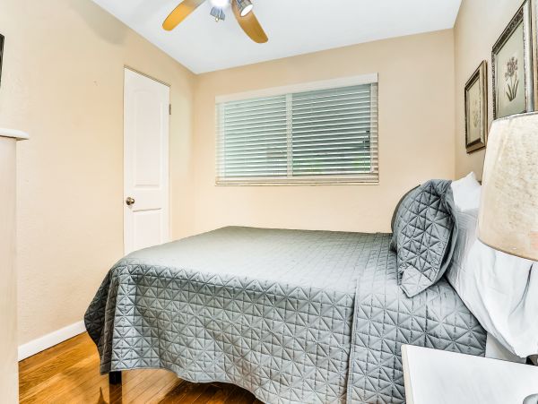 Bradenton Ground Floor Vacation Rental Home Sleeps 8