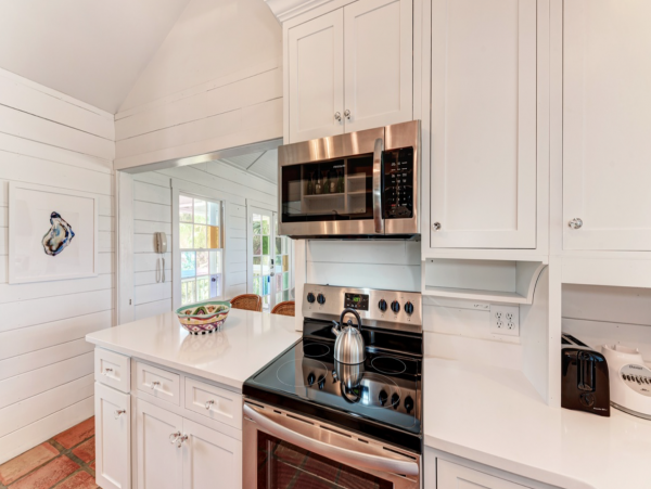 Beachfront Holmes Beach Vacation Home Sleeps 12 Guests