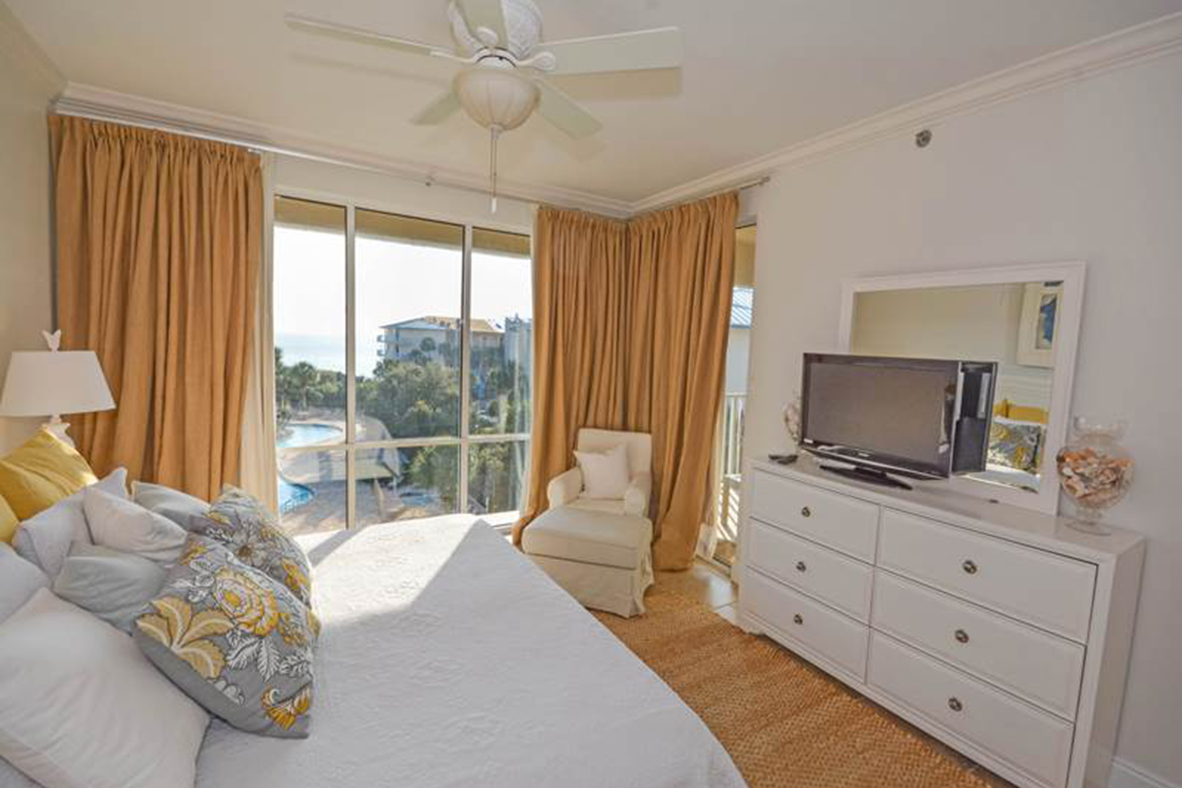 Beaches Of South Walton Condo 955787