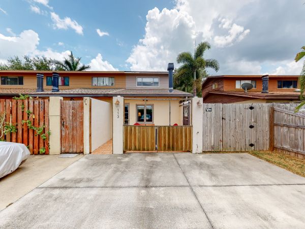 Cocoa Beach Home 955809