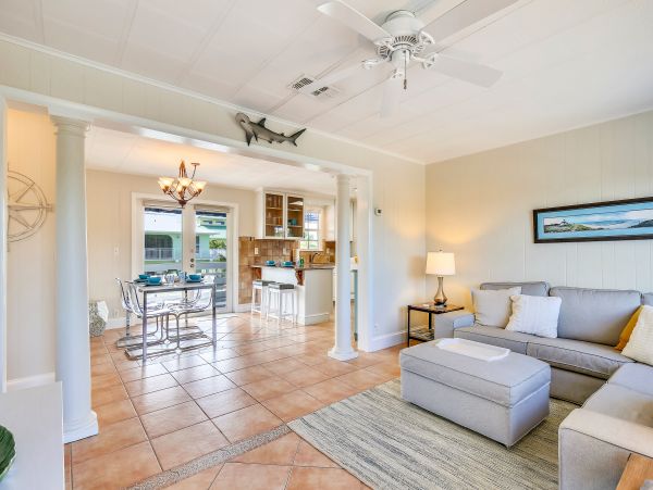 Marathon Vacation Home Three Bedroom Water Views