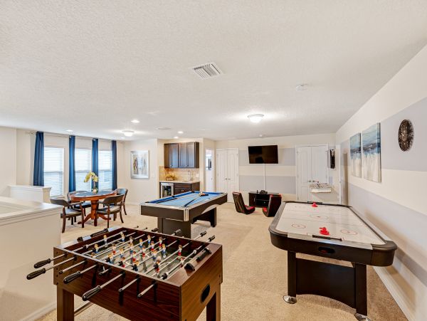 Orlando Upscale Vacation Home Away from Home