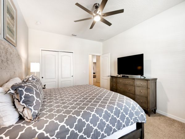 Orlando Upscale Vacation Home Away from Home
