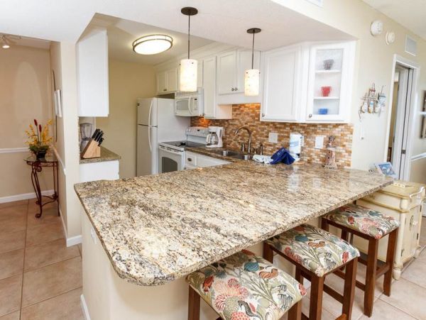 2 Bedroom Condo with Ocean Views