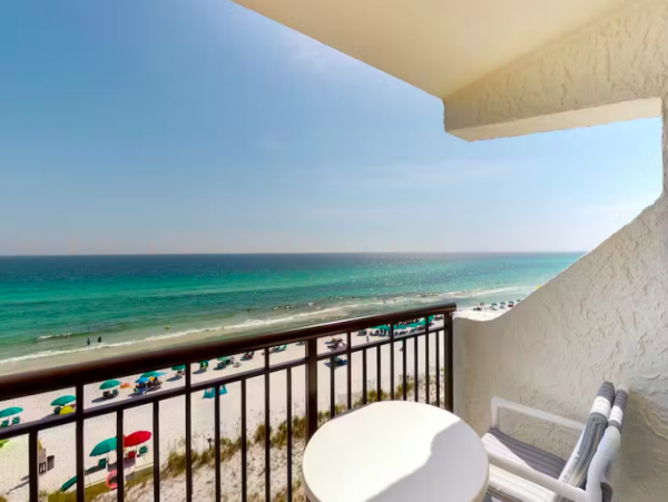 2 Bedroom Condo with Ocean Views
