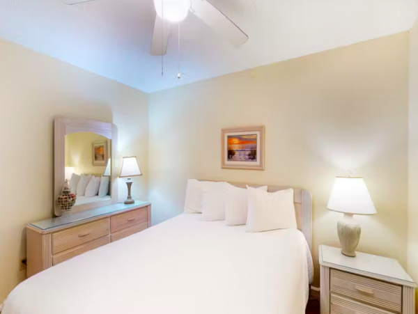 2 Bedroom Condo with Ocean Views