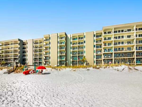 2 Bedroom Condo with Ocean Views