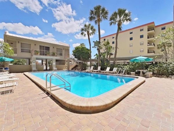 Madeira Beach Vacation Rentals Gulf Front Condos with Ocean Views