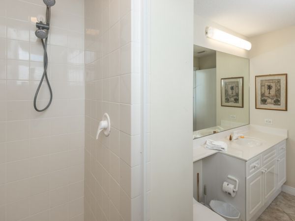3 Bedroom Gulf front Condo with tennis court, fitness center and private beach access