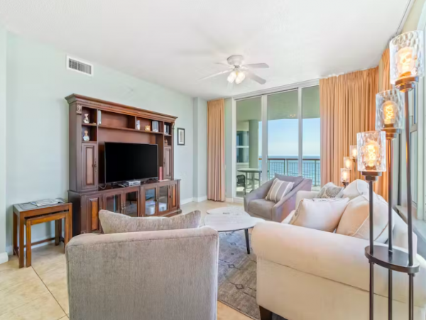 3 Bedroom Gulf front Condo with tennis court, fitness center and private beach access