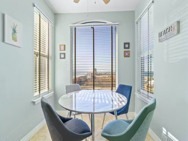 3 Bedroom Gulf front Condo with tennis court, fitness center and private beach access