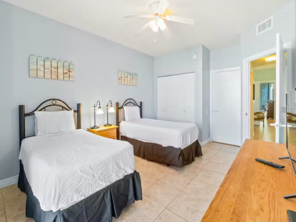 3 Bedroom Gulf front Condo with tennis court, fitness center and private beach access