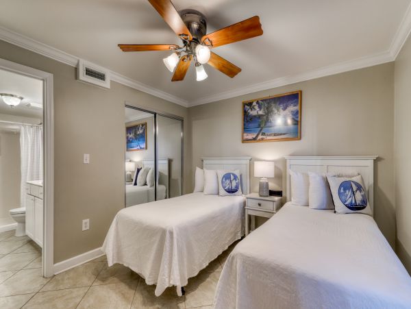 Okaloosa Island Fort Walton Beach Condo 955910