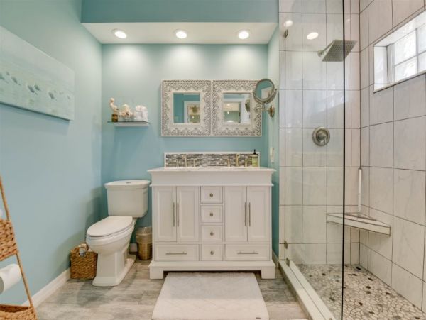 3 Bedroom Canal Front Home With Pool In Lower Sugarloaf Key