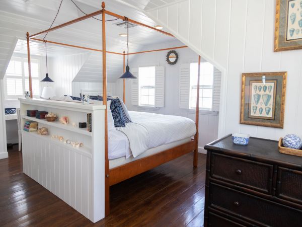 Bahamas 3 Bedroom Cottage with Pool and Great Ocean Views