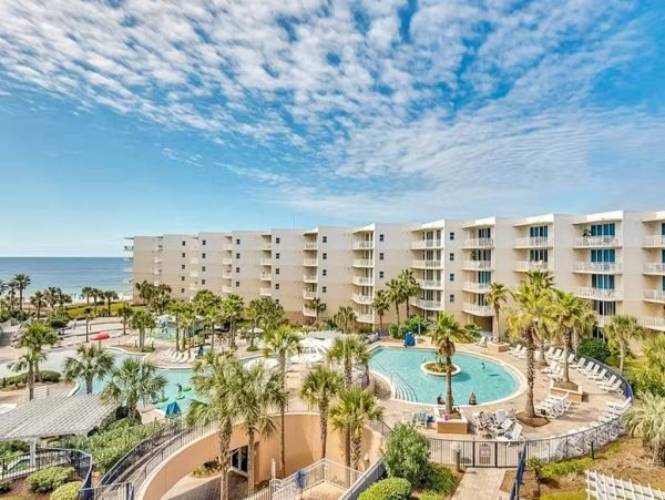Gulf of Mexico Views 2 Bedroom Beachfront Condo