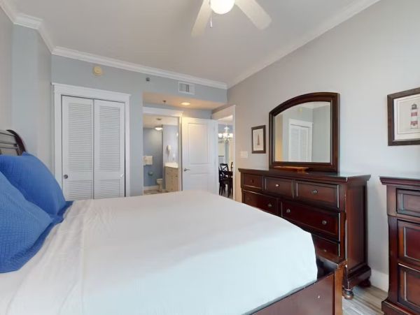 Gulf of Mexico Views 2 Bedroom Beachfront Condo