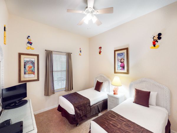 Orland Vacation Home 3 Bedrooms Sleeps 8 Drive To Beach