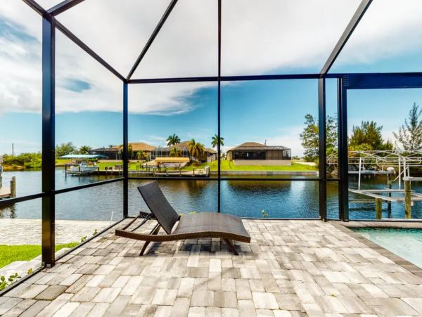 Luxury Cape Coral Vacation Home With Boat Dock Sleeps 8