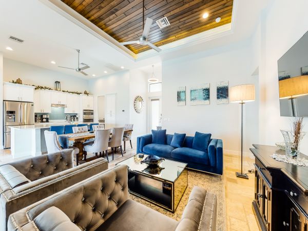 Luxury Cape Coral Vacation Home With Boat Dock Sleeps 8