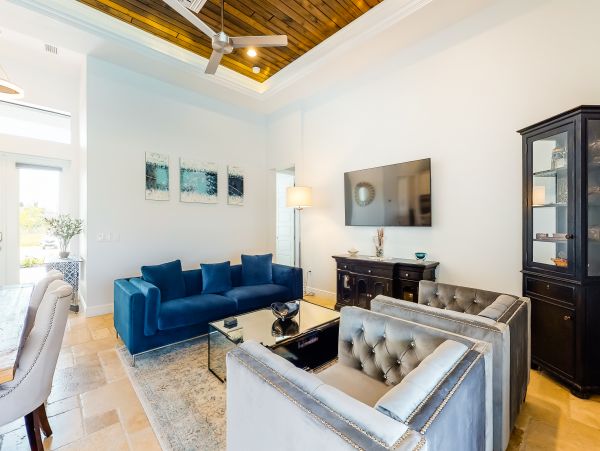 Luxury Cape Coral Vacation Home With Boat Dock Sleeps 8