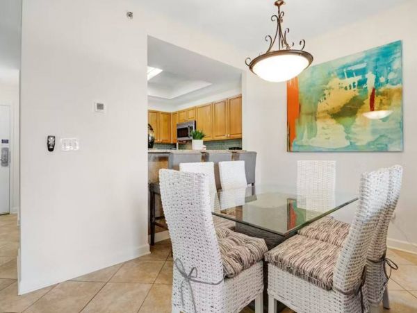 Miramar Beach 2 Bedroom Vacation Condo with Beach View
