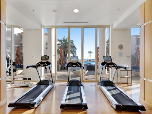 Three Bedroom Gulf Front Vacation Condo in Pensacola Beach